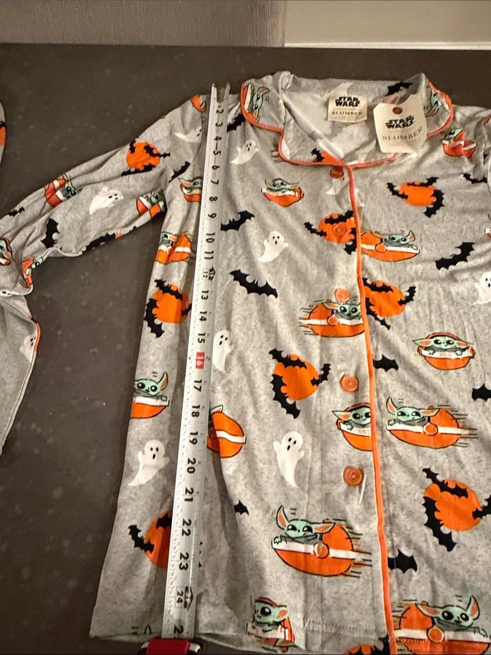 Star Wars grey button